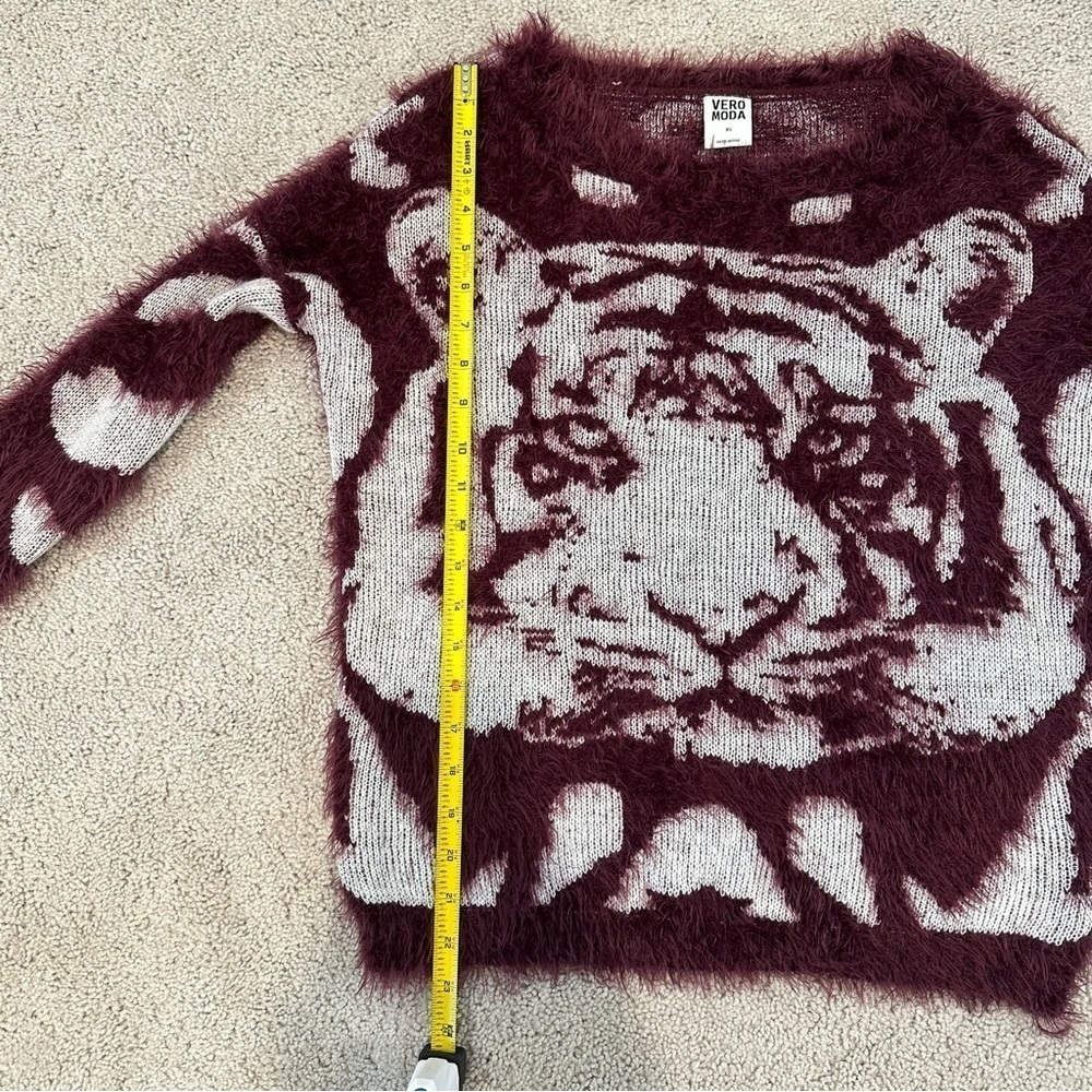 Vero Moda Burgundy Tiger Sweater - Picture 14 of 15